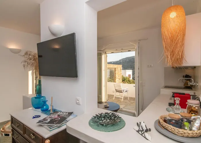 Saffron Boutique Aparthotel New Translation