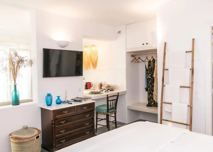 Saffron Boutique 4* New Translation